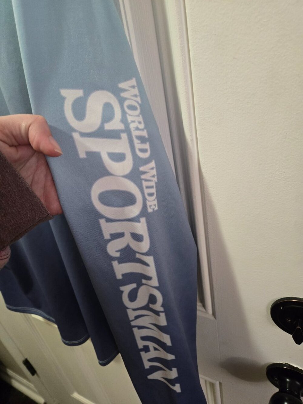World Wide Sportsman XL Blue Ombre Fishing Performance Shirt Long Sleeve - Picture 2 of 8